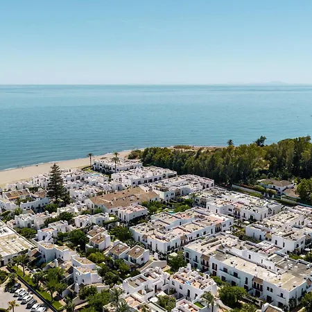 Townhouse Villacana Seaside Pool Charming Holiday home *